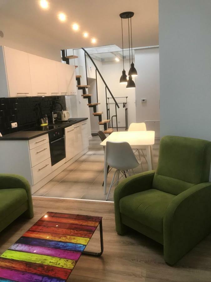 Klimatyczny Apartament Przy Bochenskim Rynku. Бохня Экстерьер фото